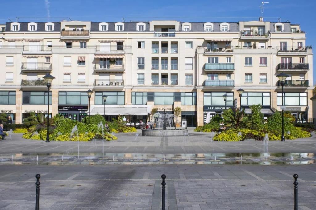 Studio A 2 Pas De La Gare Sartrouville Eksteriør bilde