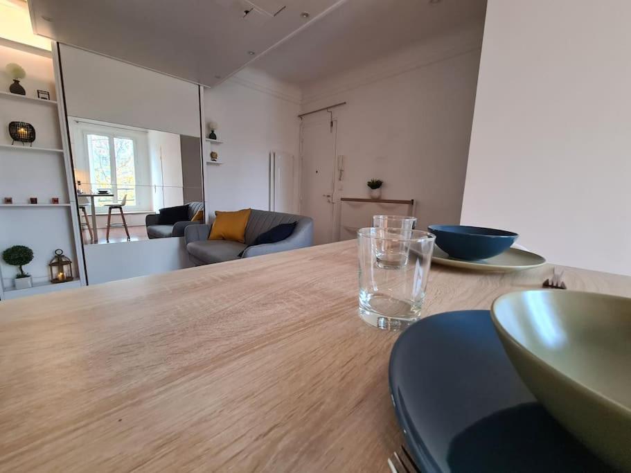Studio A 2 Pas De La Gare Sartrouville Eksteriør bilde